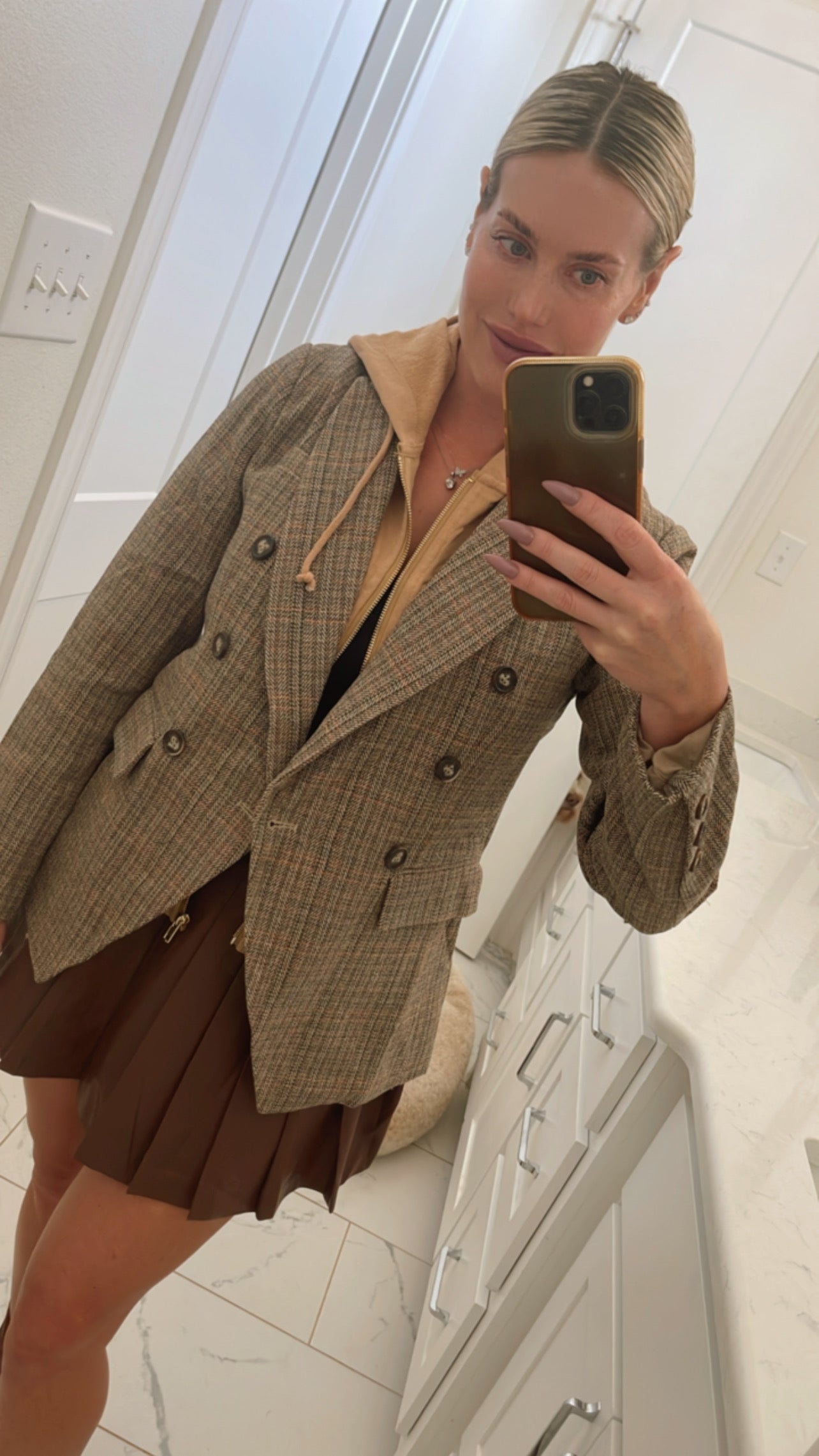 Ashely Hooded Blazer