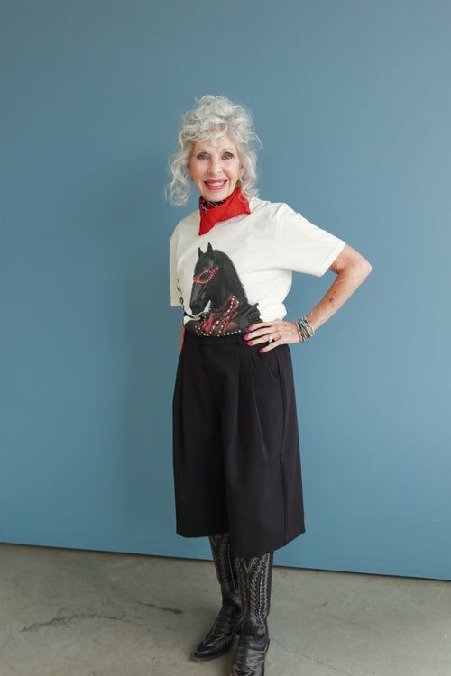 The Magen Pleated Short Trouser